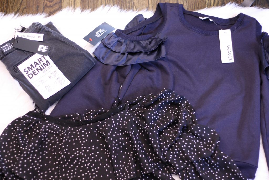 DAILYLOOK BOX REVIEW: SPRING FASHION featured by top New Jersey fashion blog, House of Leo: image of the Dailylook goodies received in the latest box