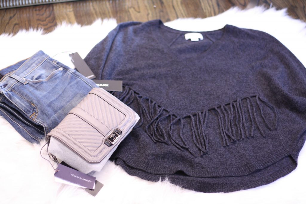 DAILYLOOK BOX REVIEW: SPRING FASHION featured by top New Jersey fashion blog, House of Leo: image of the Dailylook goodies received in the latest box
