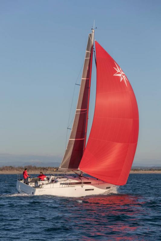 Sun Odyssey 380 │ Sun Odyssey of 11m │ Boat Sailboat JeanneauSun Odyssey 380 23660